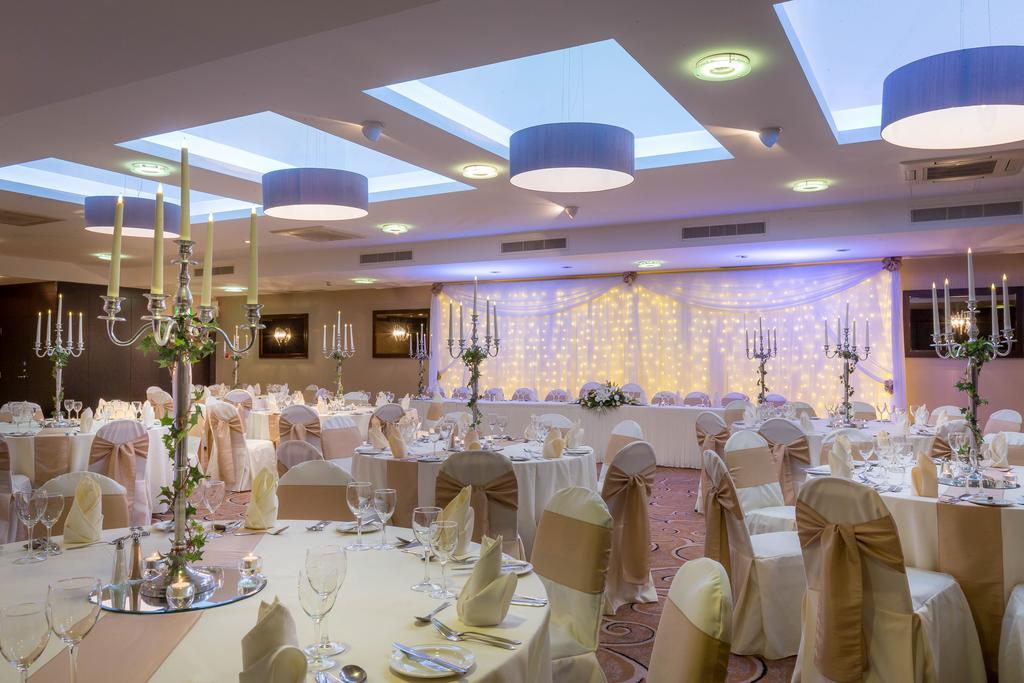 Maldron Hotel Derry Eksteriør billede